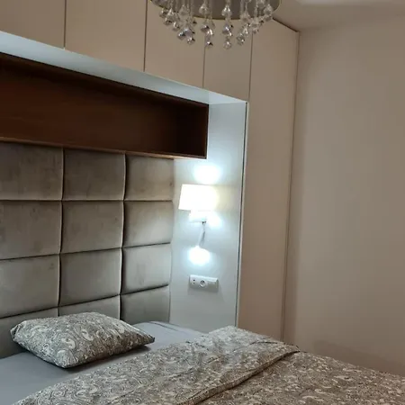Wygodny Apartament W Centrum سيدلس